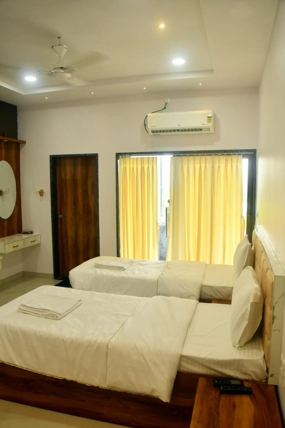 Phardāpur Ajanta Hill Resort Fardapur מראה חיצוני תמונה